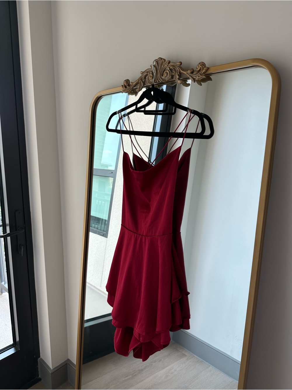 Elegant Women's Red Cocktail Dress